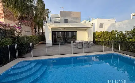 Prodej domu 125 m² s pozemkem 300 m², Rojales, Španělsko