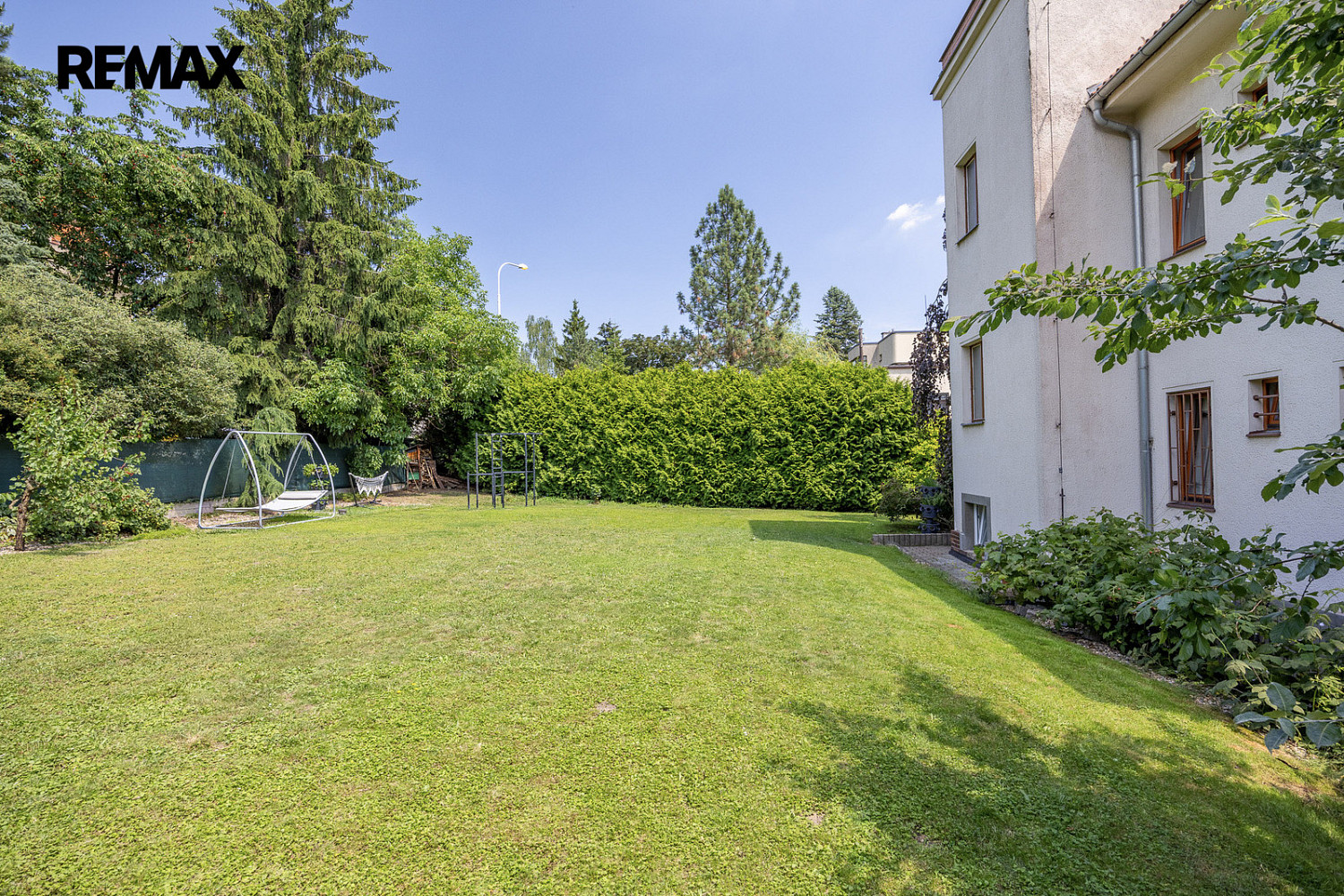 Prodej domu 400 m² s pozemkem 1 009 m² — photo 5