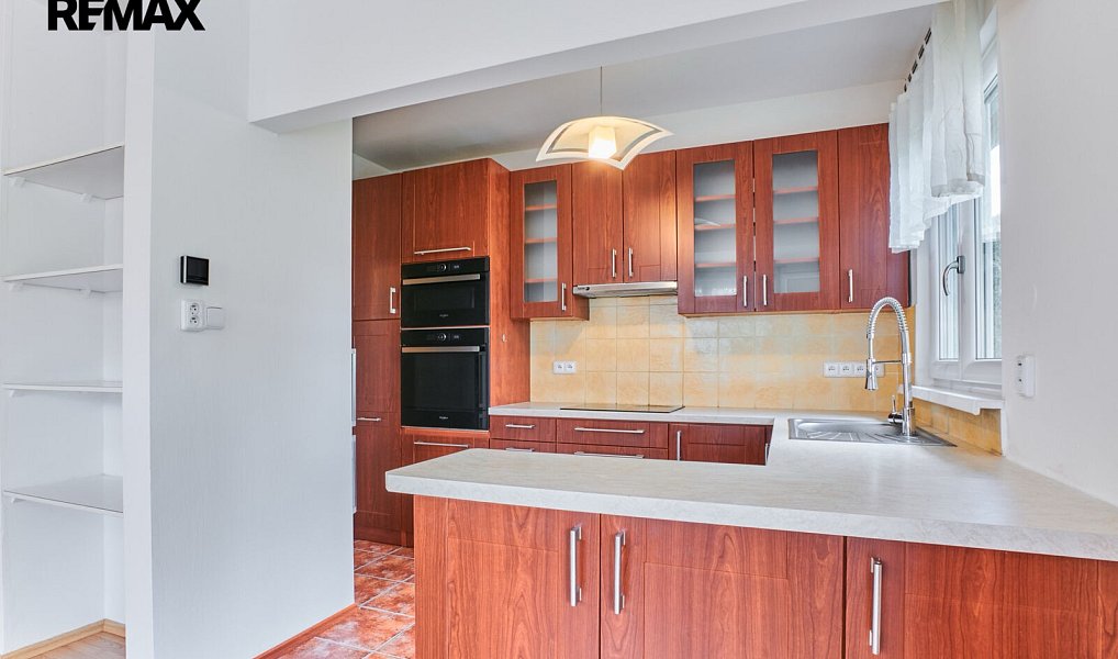 Prodej domu 206 m² s pozemkem 673 m², Chýnice – náhled fotky 6