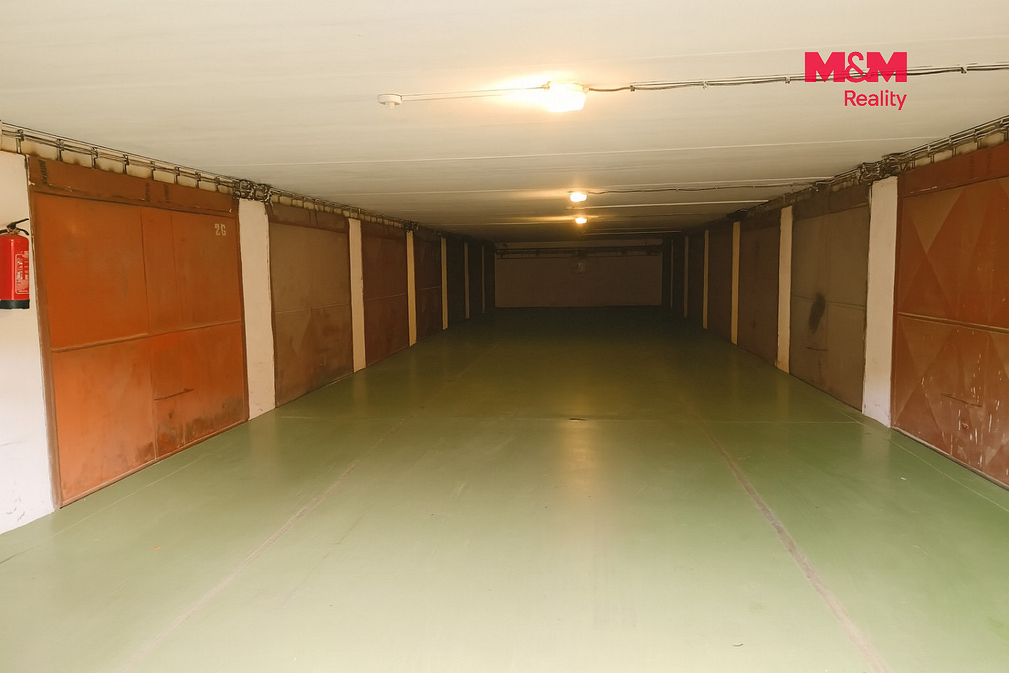 Pronájem garáže, 16 m2, Kladno, ul. Bellevue – fotografie 2