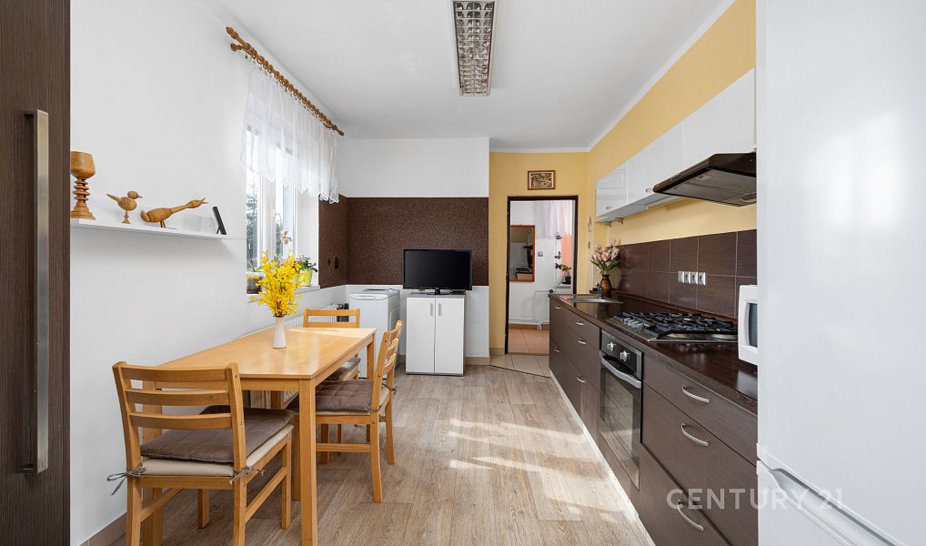 Prodej domu 190 m² s pozemkem 598 m², Želešice – náhled fotky 9