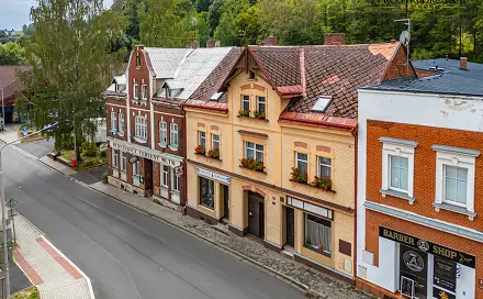 Prodej domu 380 m² s pozemkem 615 m², 5. května, Kraslice, okres Sokolov