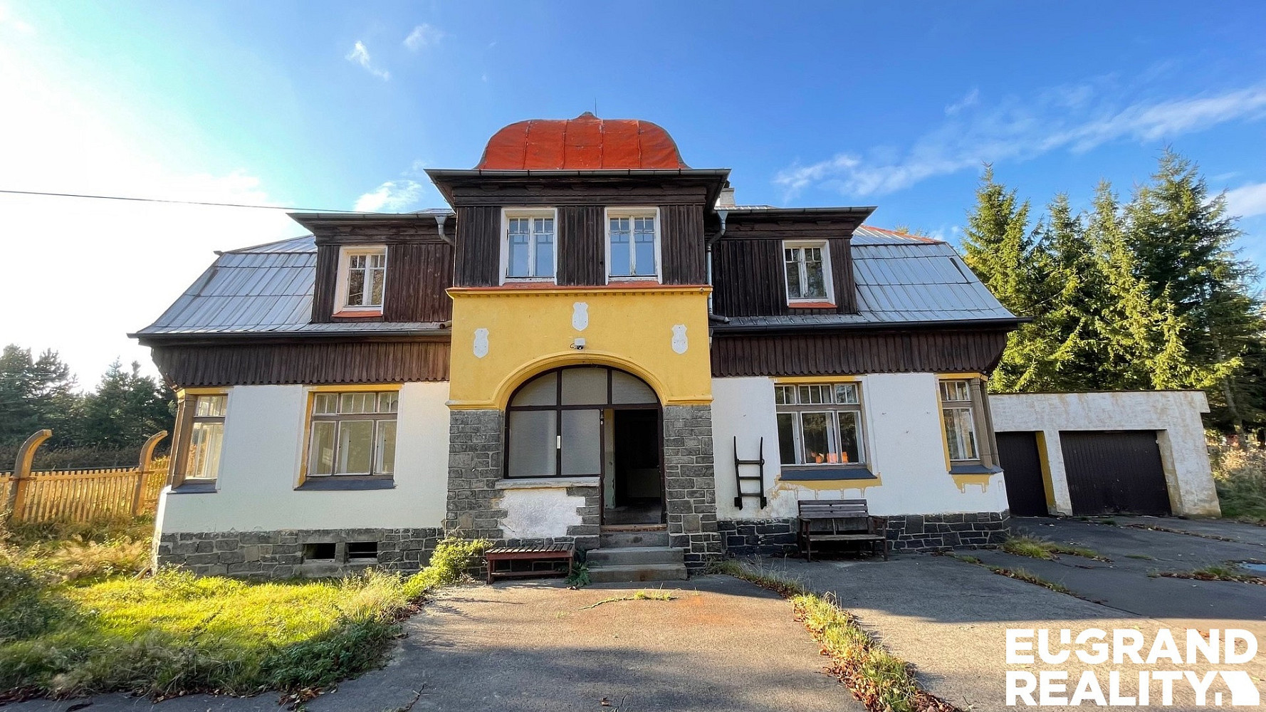 Prodej ubytovacího objektu 1 500 m²