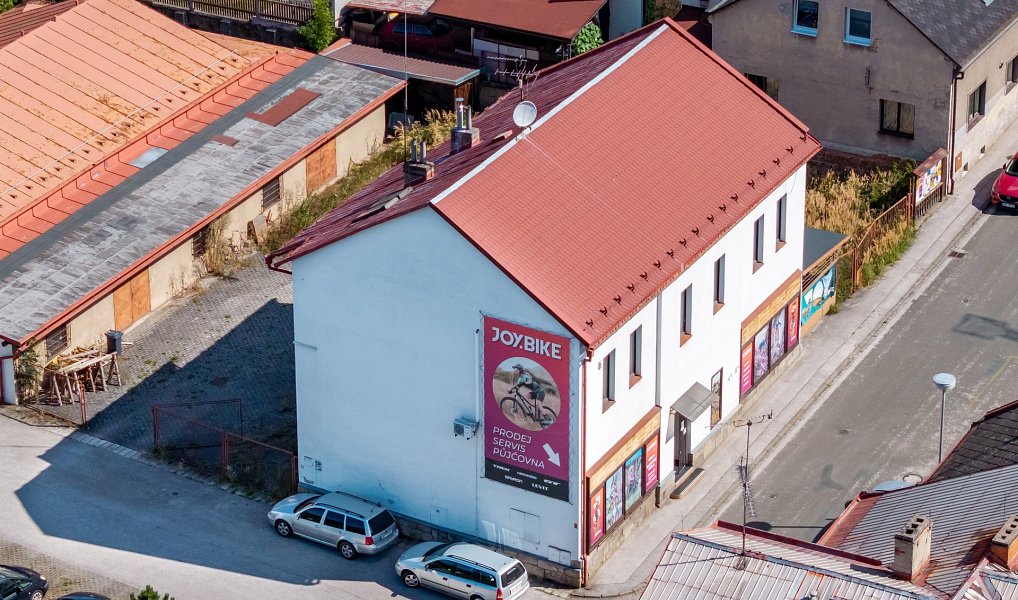 Prodej domu 406 m² s pozemkem 691 m², Úpice – náhled fotky 11