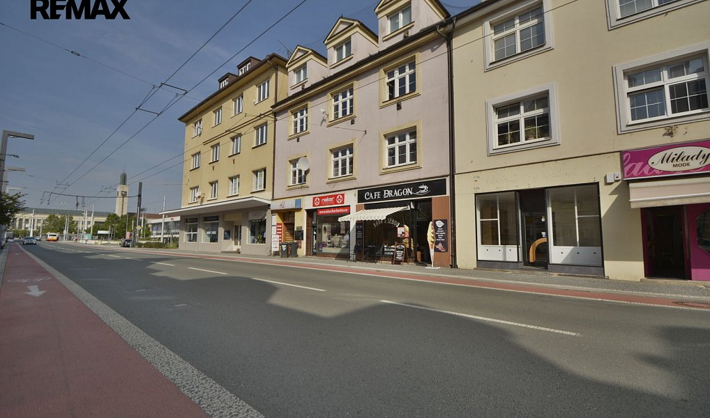 Pronájem obchodních prostor 58 m², Hradec Králové – náhled fotky 13