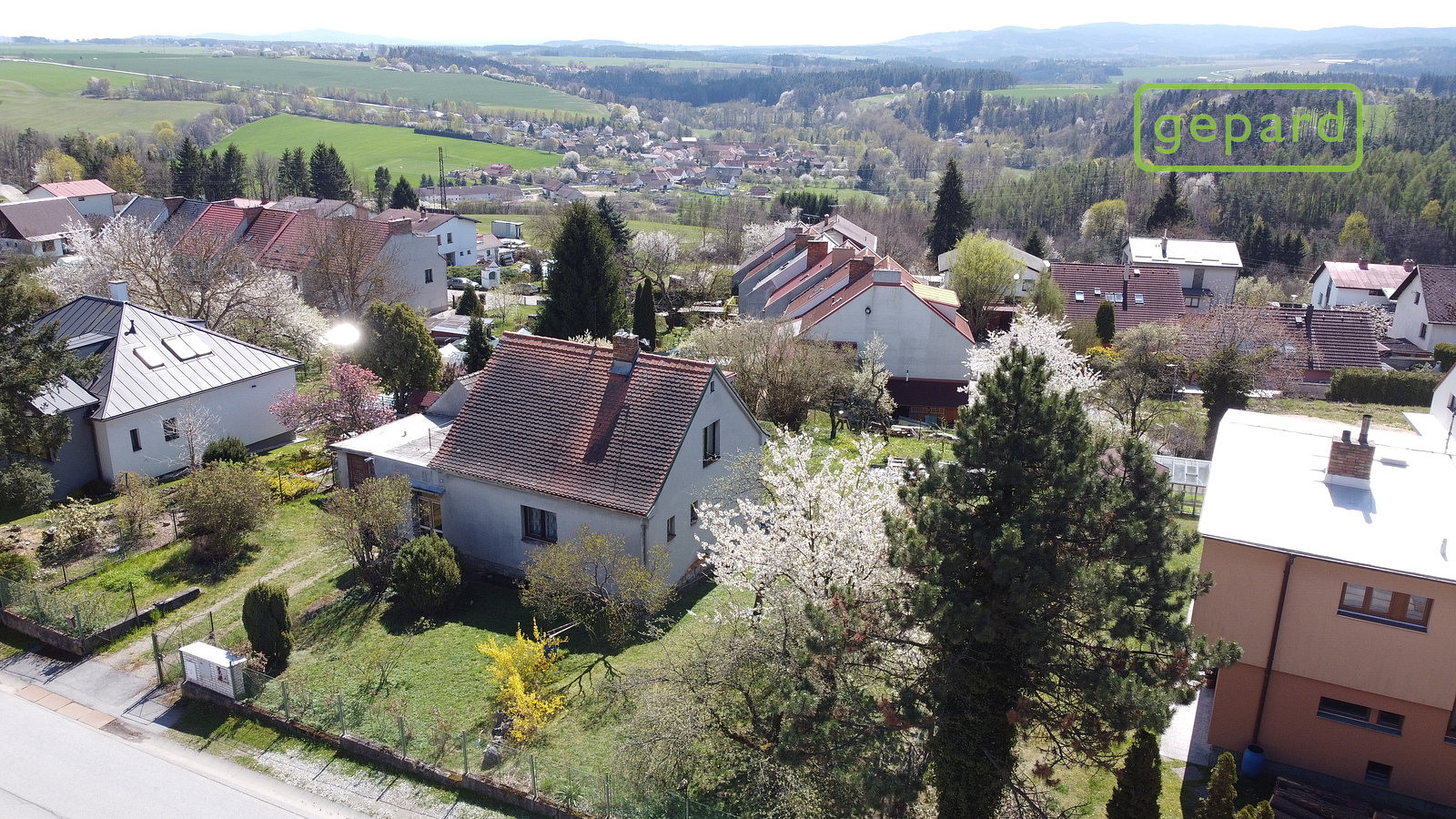 Prodej domu 145 m² s pozemkem 1 218 m² — photo 2