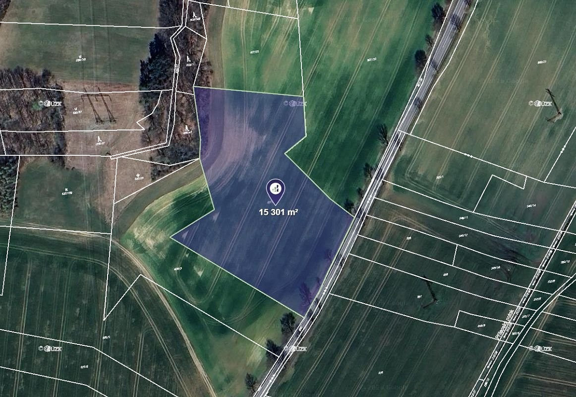 Prodej pole 15 301 m²