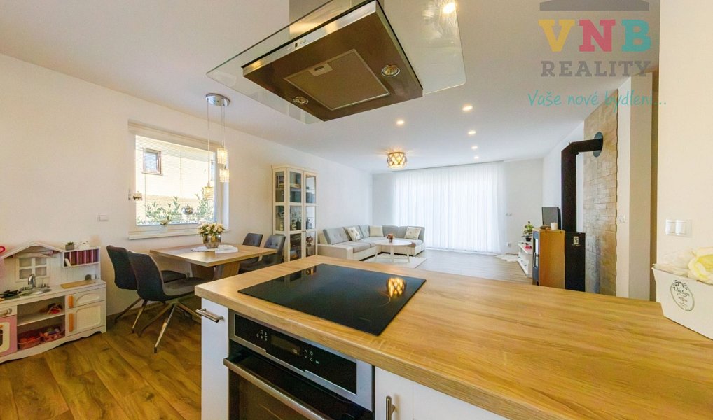 Prodej domu 145 m² s pozemkem 1 540 m², Hluchov – náhled fotky 12