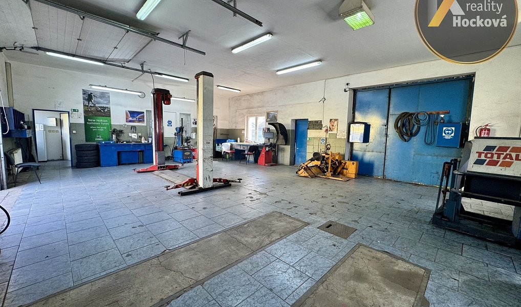 Pronájem obchodních prostor 106 m², Kladno – náhled fotky 3