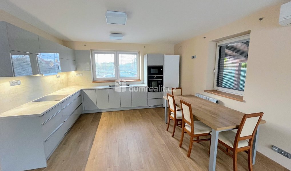 Prodej domu 100 m² s pozemkem 491 m², Kunovice – náhled fotky 10