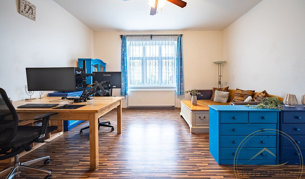 Prodej bytu 3+1 98 m², Milovice – náhled fotky 6