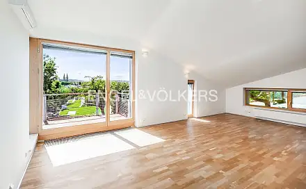 Pronájem bytu 4+kk 140 m²