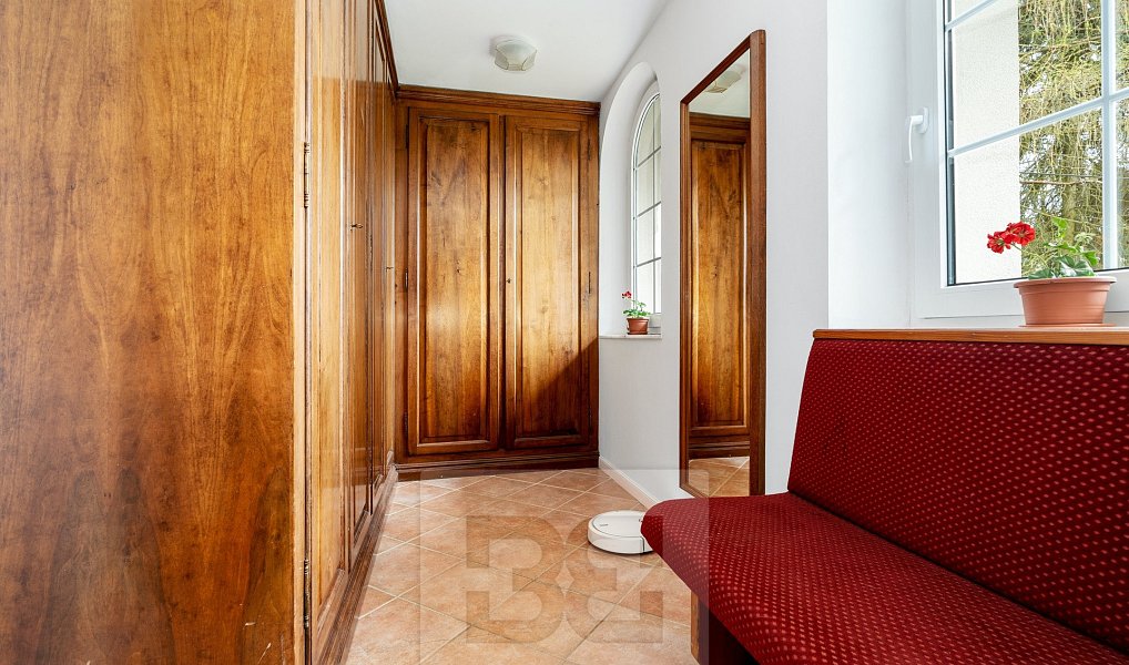 Prodej domu 170 m² s pozemkem 1 332 m², Kunice – náhled fotky 29