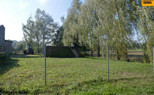 Prodej komerčního pozemku 3 983 m², Moravec, okres Žďár nad Sázavou