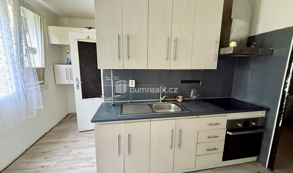 Prodej bytu 2+1 50 m², Mariánské Lázně – náhled fotky 3