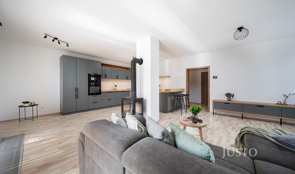 Prodej domu 141 m² s pozemkem 385 m², Třeboň – náhled fotky 8