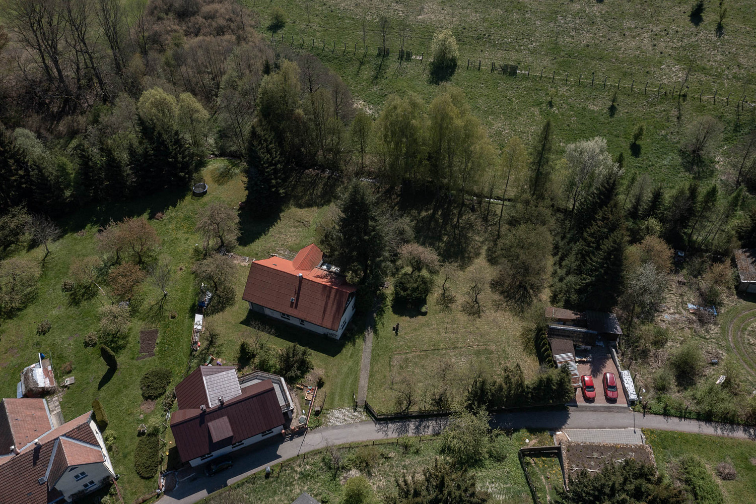 Prodej stavebního pozemku 2 357 m² – fotografie 3