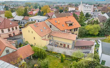 Prodej domu 280 m² s pozemkem 302 m², Jungmannova, Unhošť, okres Kladno