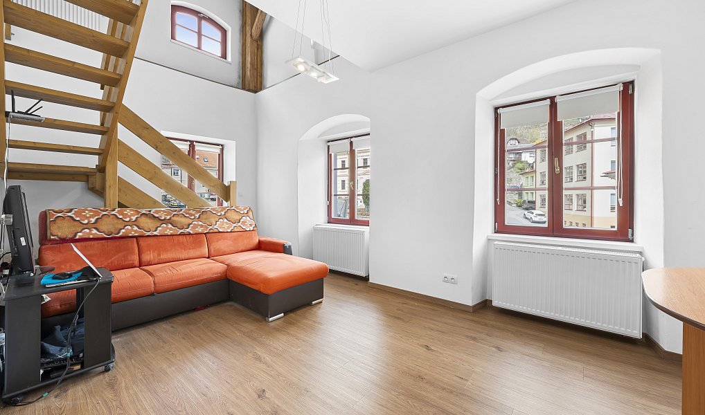 Prodej domu (jiného typu) 600 m² s pozemkem 275 m², Vimperk – náhled fotky 28