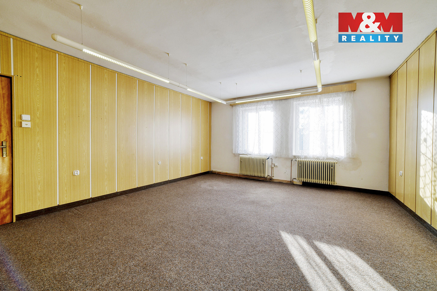 Prodej výrobních prostor 1 870 m² – fotografie 5