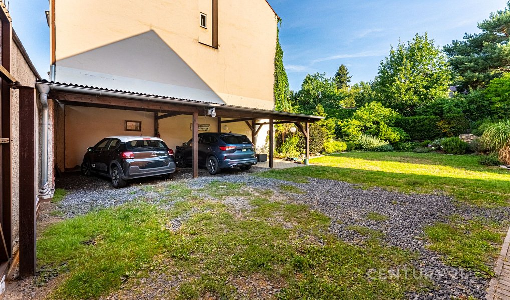 Prodej domu 280 m² s pozemkem 297 m², Praha – náhled fotky 24