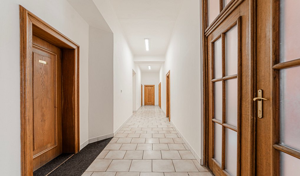 Prodej ubytovacího objektu 2 444 m², Ostrava – náhled fotky 5