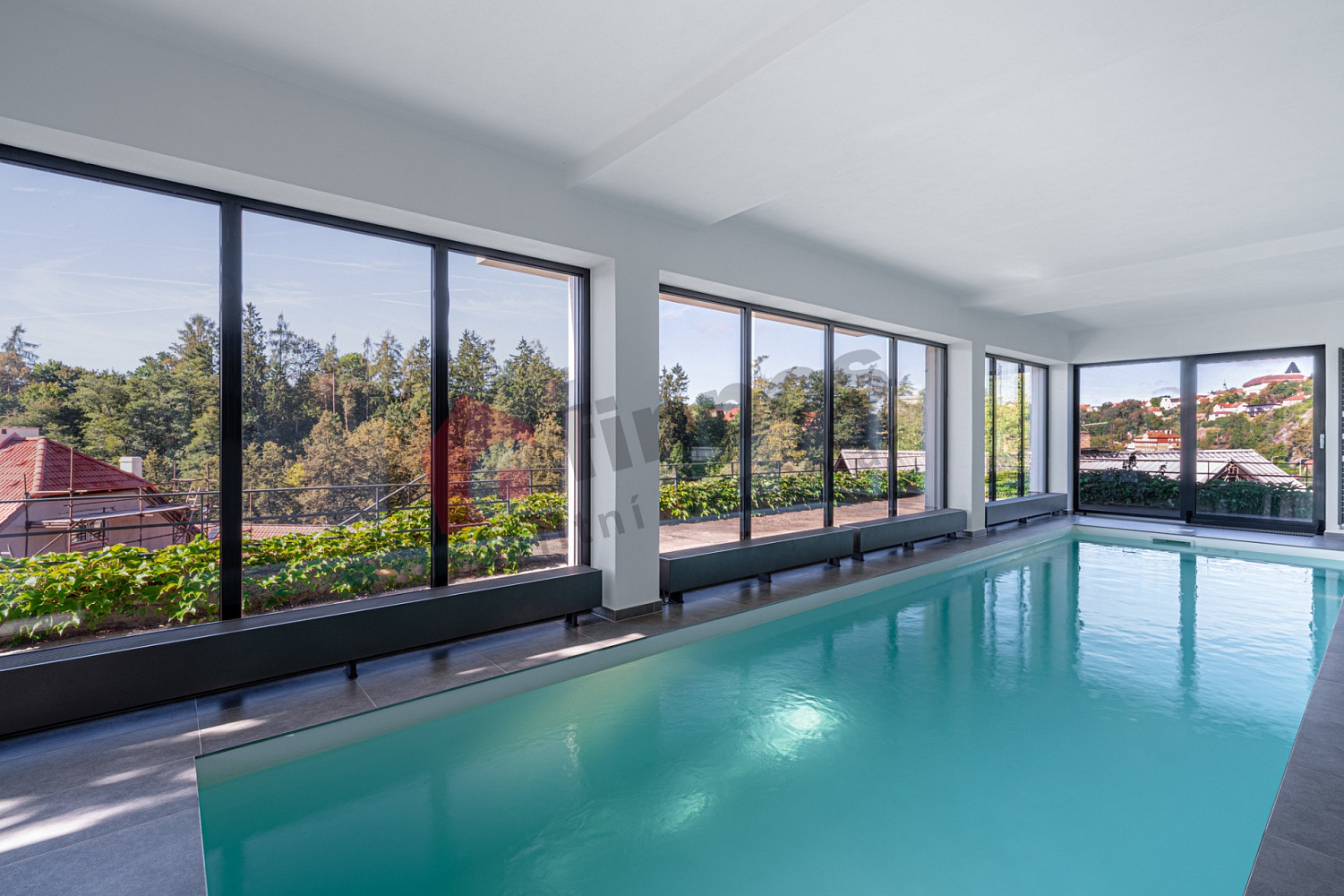 Prodej domu 406 m² s pozemkem 896 m² – fotografie 2