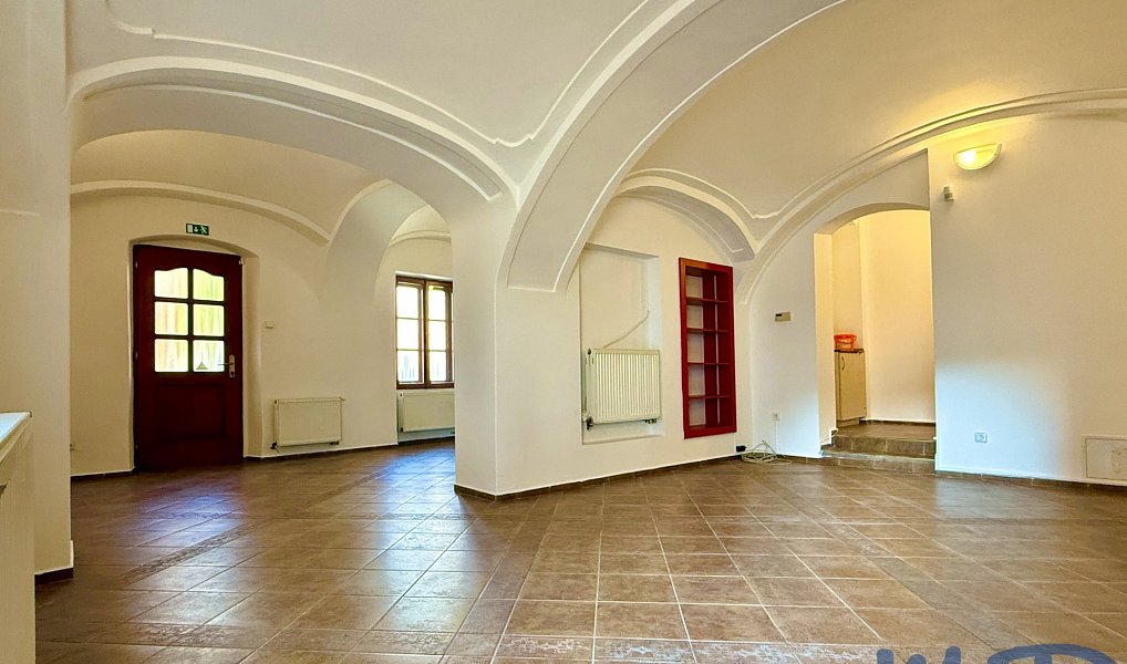 Prodej domu 251 m² s pozemkem 77 m², Třebíč – náhled fotky 2