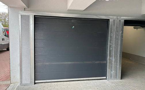 Pronájem ostatní Garáž, 15m2, České Budějovice, České Budějovice 6, Nádražní, České Budějovice - České Budějovice 6