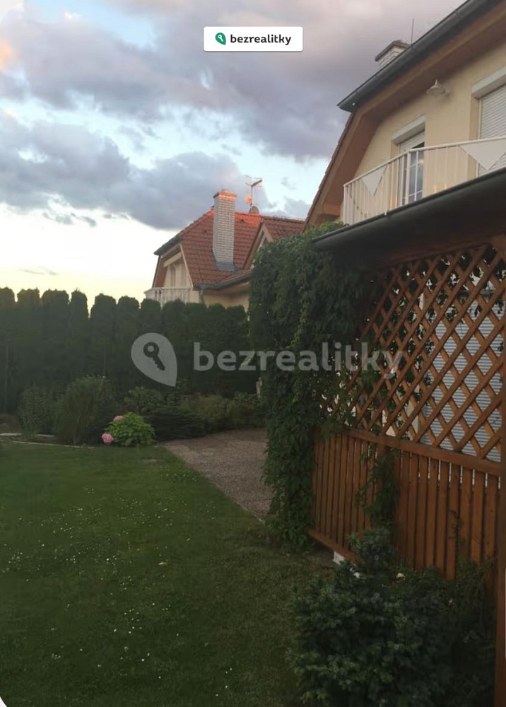Prodej domu 180 m² s pozemkem 725 m² — photo 3