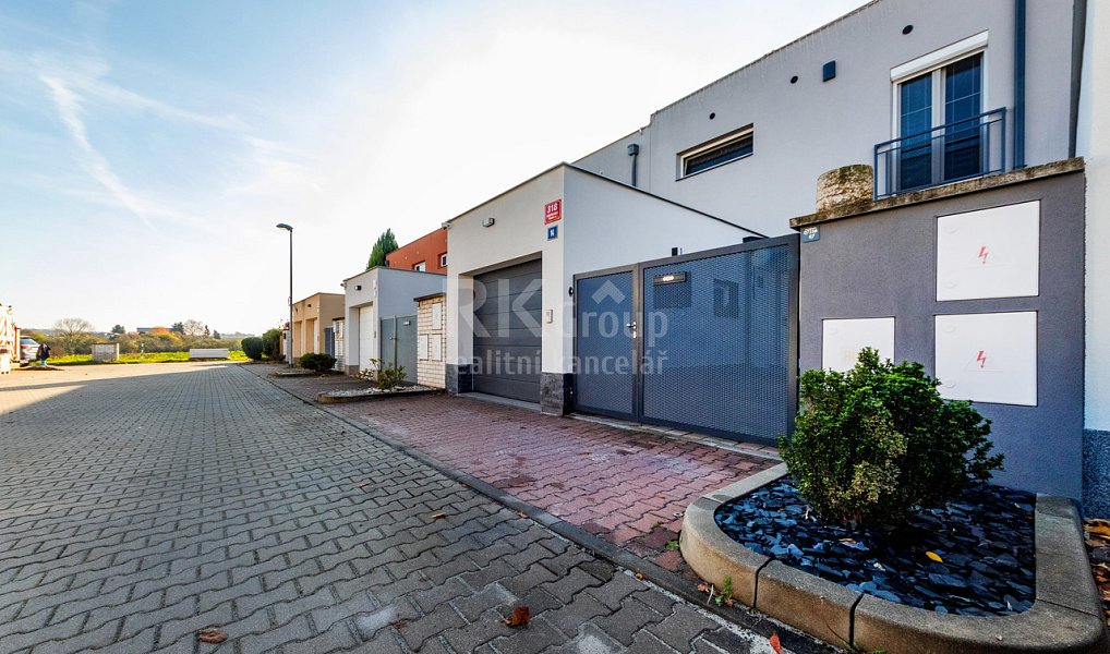 Prodej domu 139 m² s pozemkem 210 m², Praha – náhled fotky 29