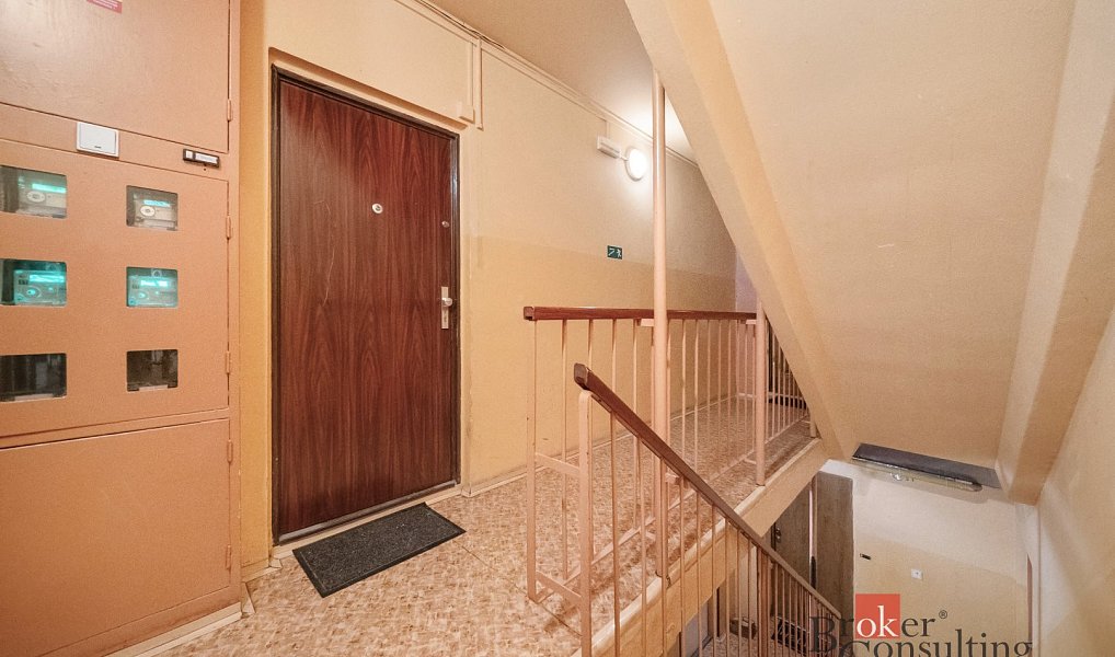 Prodej bytu 1+kk 26 m², Kladno – náhled fotky 7
