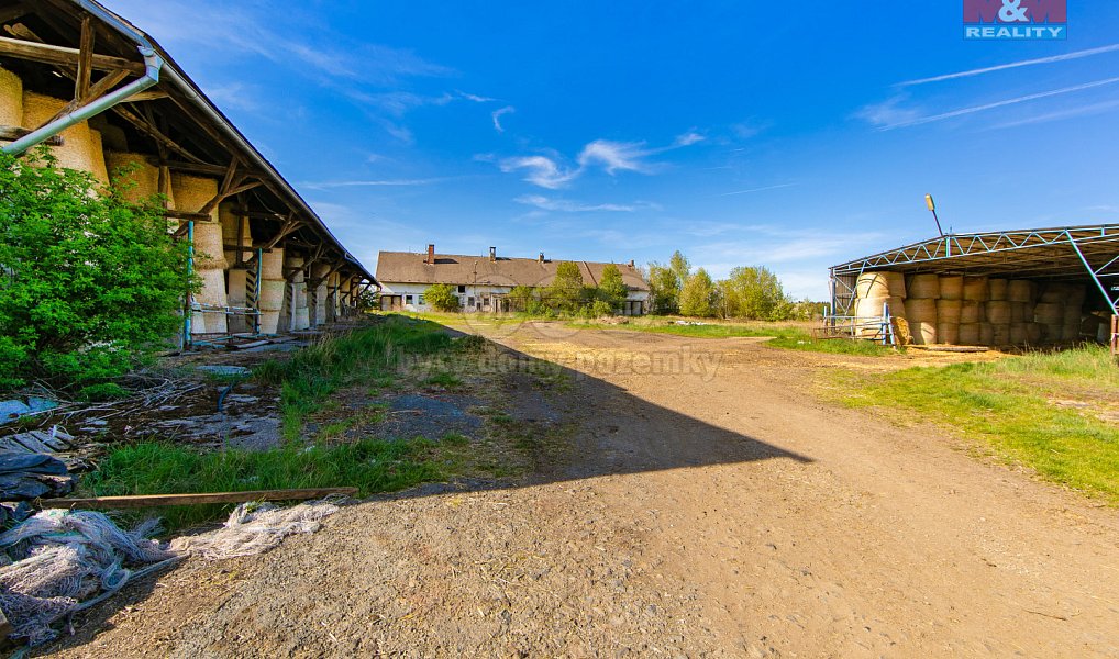 Prodej zemědělského objektu 4 026 m², Černovice – náhled fotky 7