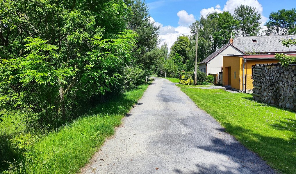 Prodej stavebního pozemku 1 655 m², Bílá Lhota – náhled fotky 13