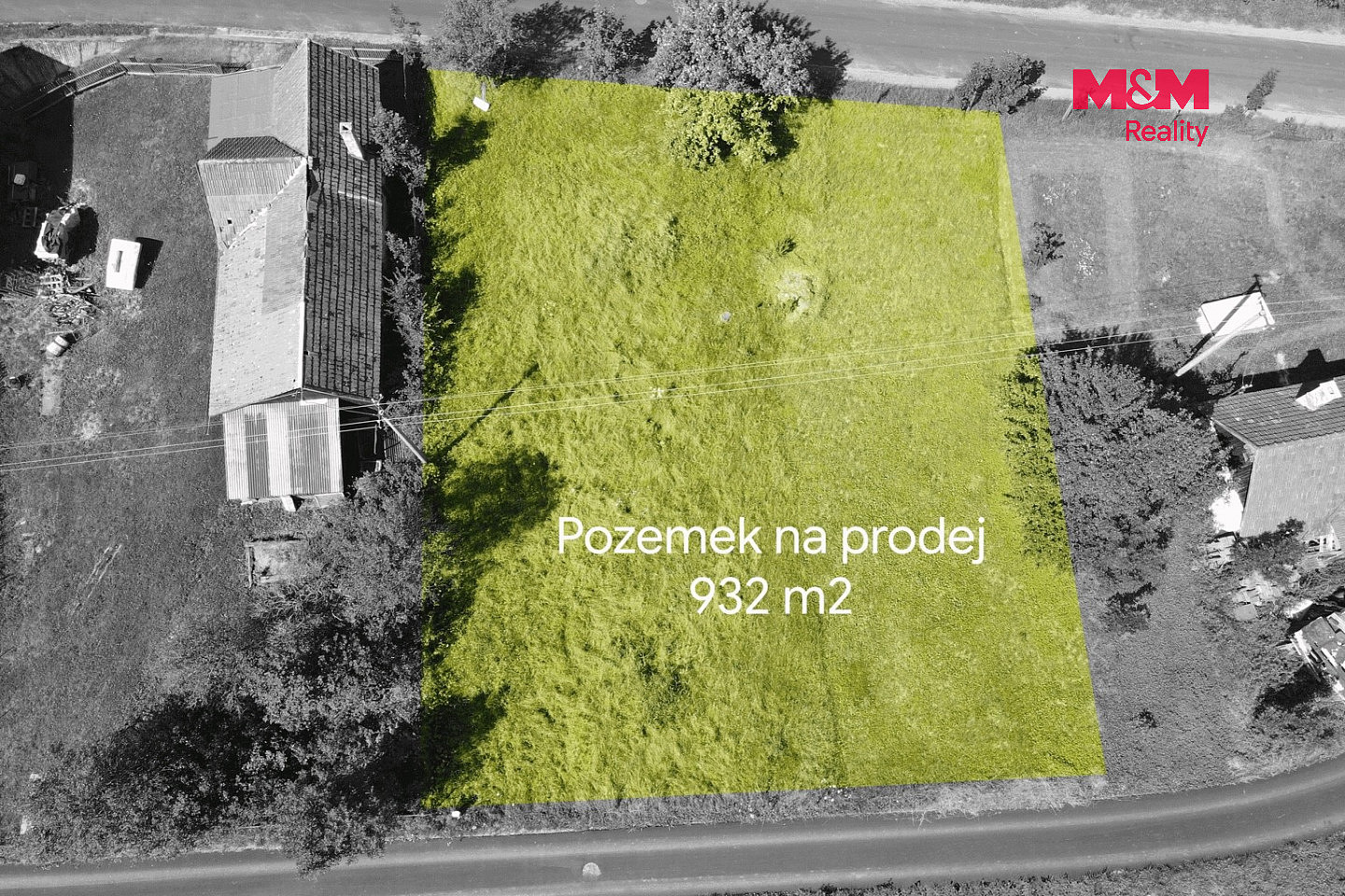 Prodej stavebního pozemku 932 m² — photo 2