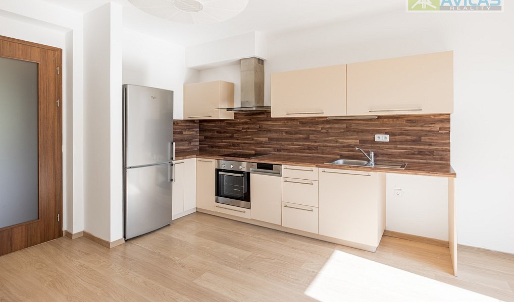 Pronájem bytu 2+kk 42 m², Benešov – náhled fotky 6
