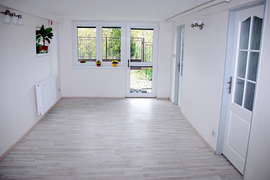 Pronájem bytu 2+1 45 m² – pohled 3