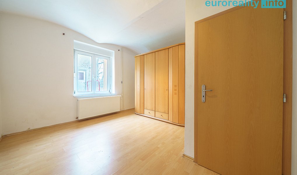 Prodej bytu 3+1 82 m², Karlovy Vary – náhled fotky 12