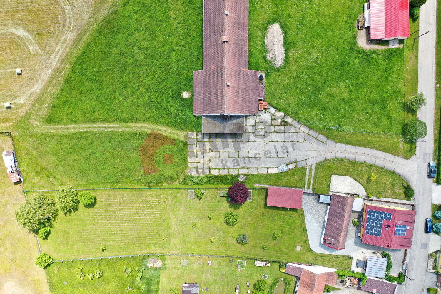 Prodej stavebního pozemku 2 376 m² – fotografie 5