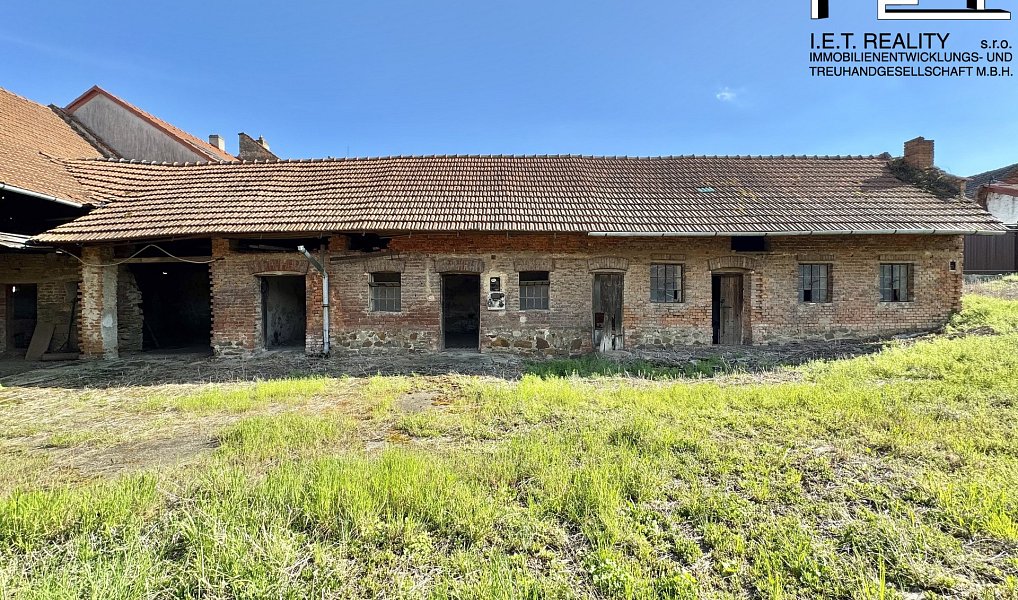 Prodej domu 300 m² s pozemkem 1 377 m², Skalka – náhled fotky 3