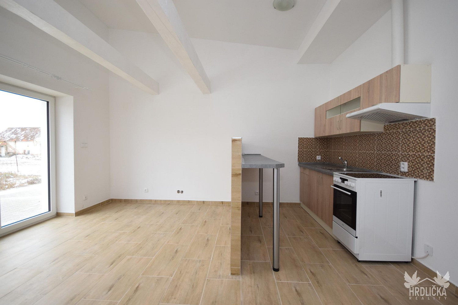 Pronájem bytu 1+kk 32 m² — photo 4
