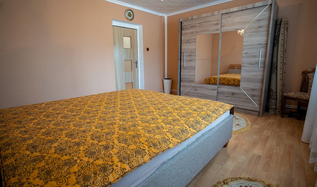 Prodej domu 180 m² s pozemkem 809 m², Hrochův Týnec – náhled fotky 13