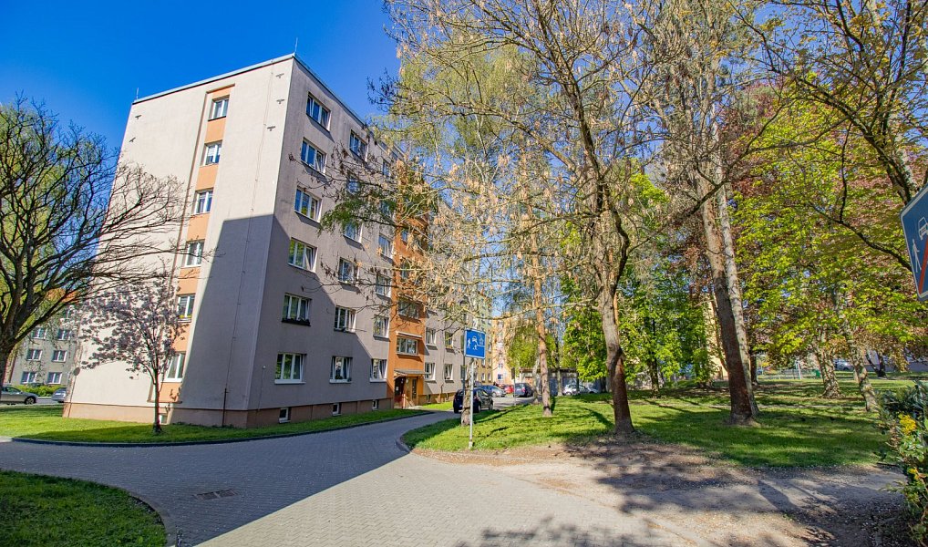 Prodej bytu 3+1 75 m², Klatovy – náhled fotky 21