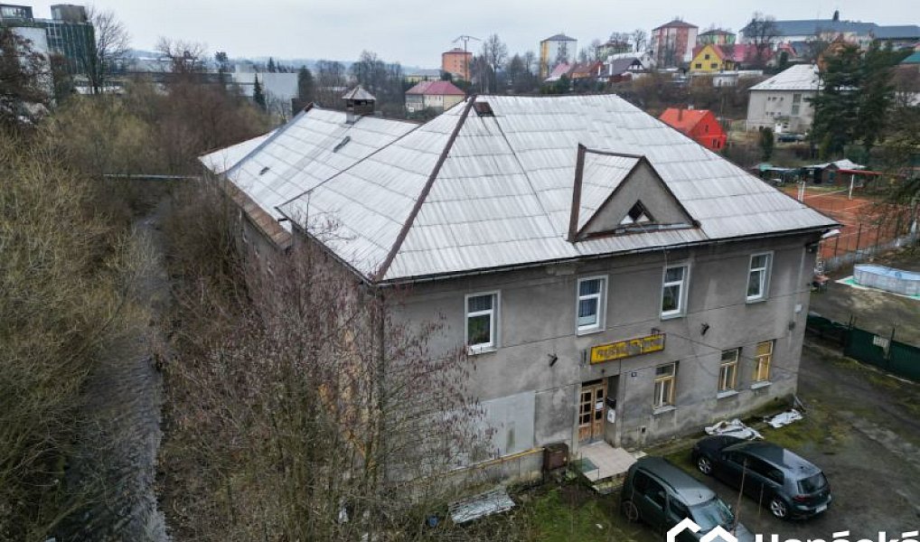 Prodej ubytovacího objektu 1 100 m², Moravský Beroun – náhled fotky 4