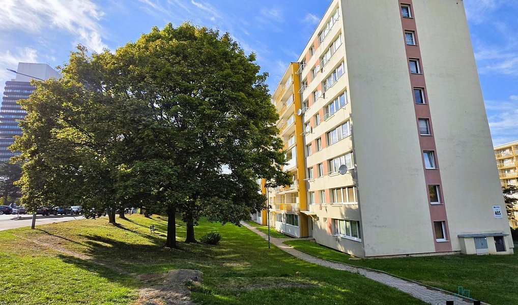 Prodej bytu 2+kk, 40 m², Most