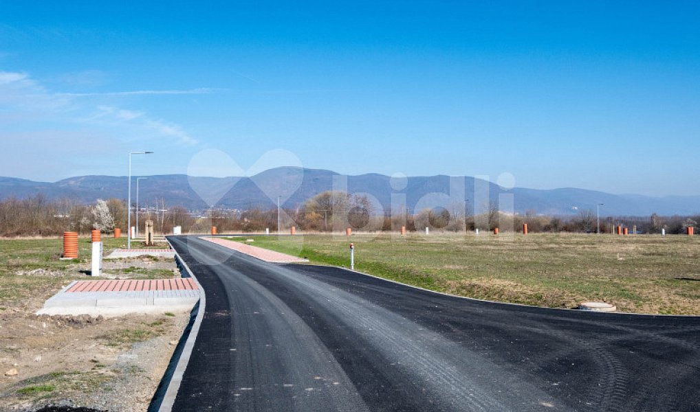 Prodej stavebního pozemku 954 m², Vrskmaň – náhled fotky 2