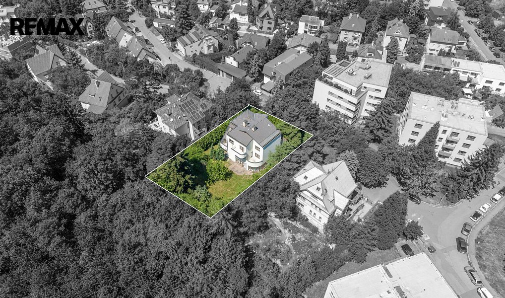 Prodej domu 358 m² s pozemkem 1 101 m², Praha – náhled fotky 3