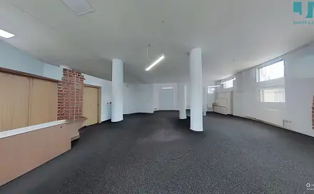 Pronájem obchodních prostor 860 m², Dělnická, Jihlava