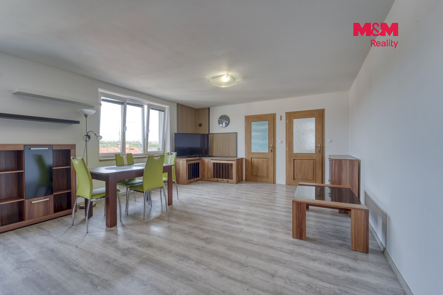 Pronájem bytu 3+kk 72 m² – fotografie 2