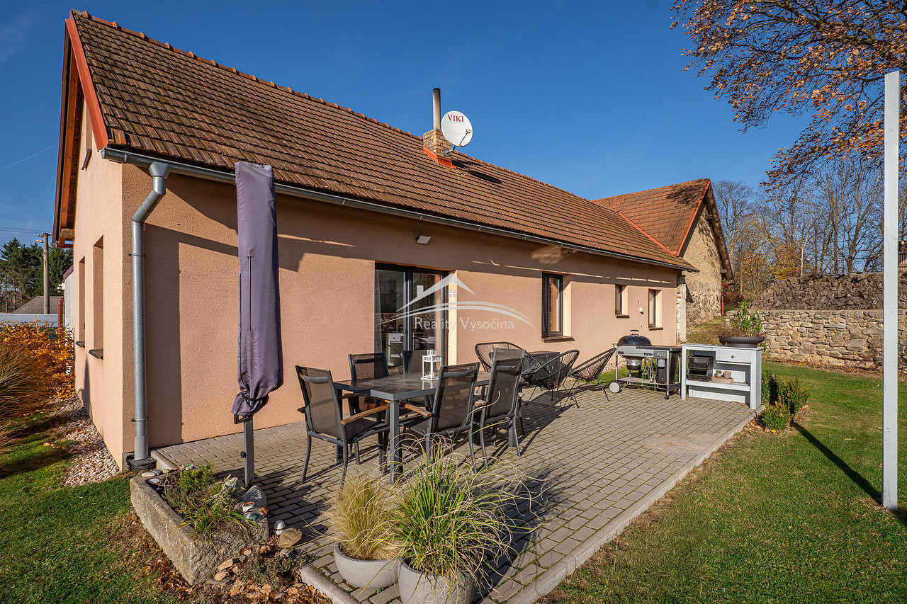 Prodej komerčního objektu (jiného typu) 480 m²